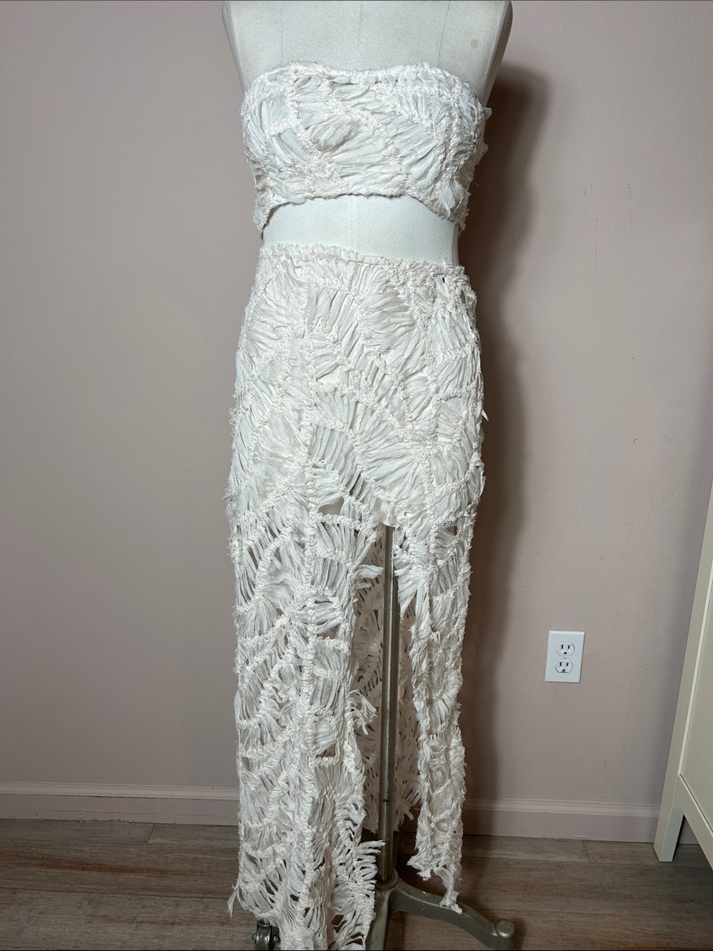 Je Te Veux Ivory Cream Crochet Maxi Skirt and Bandeau Set maxi see thu skirt S - Picture 17 of 17